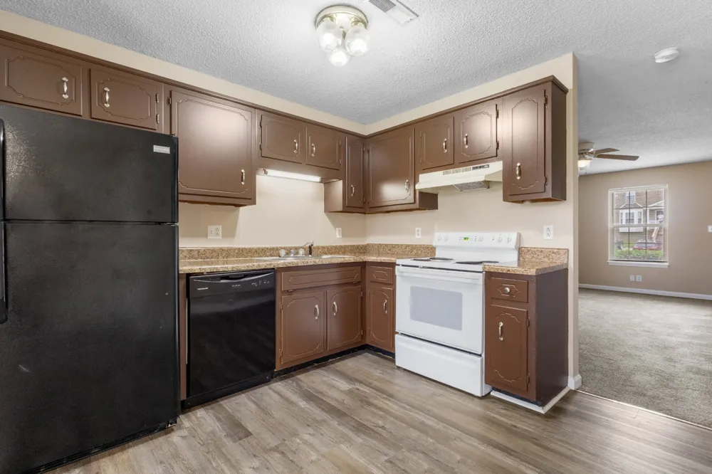 2450 Caroline Dr Clarksville, TN 37042