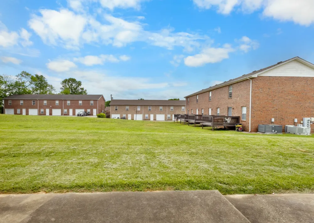 2450 Caroline Dr Clarksville, TN 37042