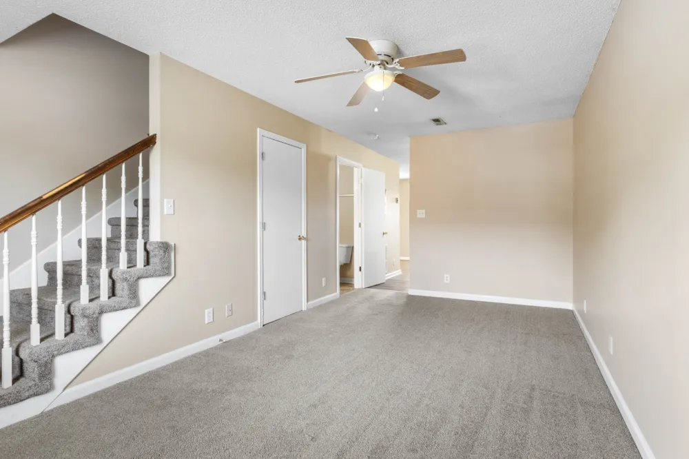 2450 Caroline Dr Clarksville, TN 37042
