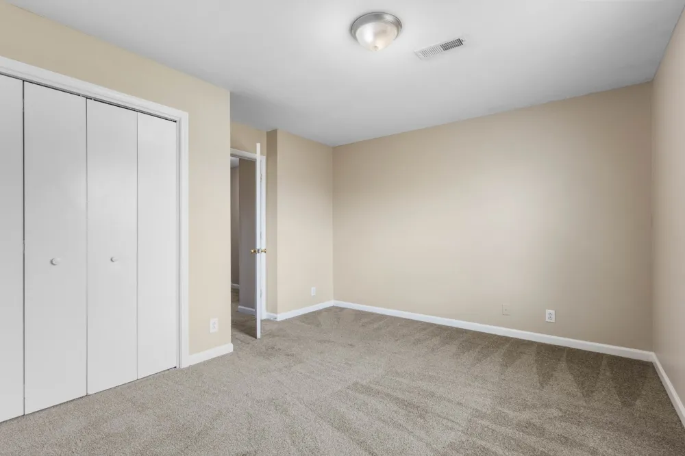 2450 Caroline Dr Clarksville, TN 37042