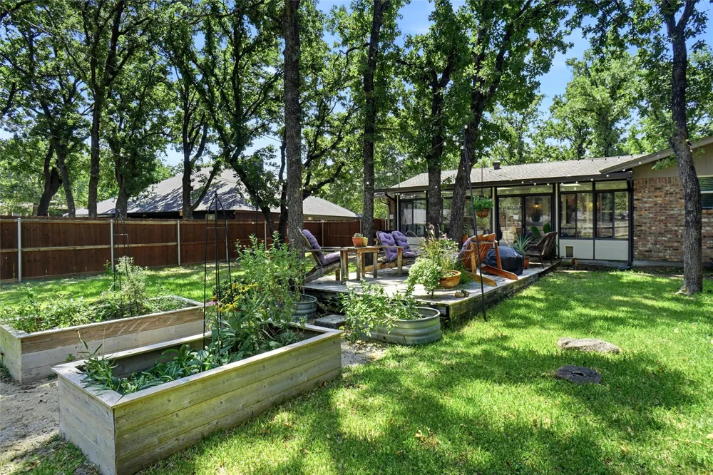 130 Nottingham Circle Bridgeport, TX 76426