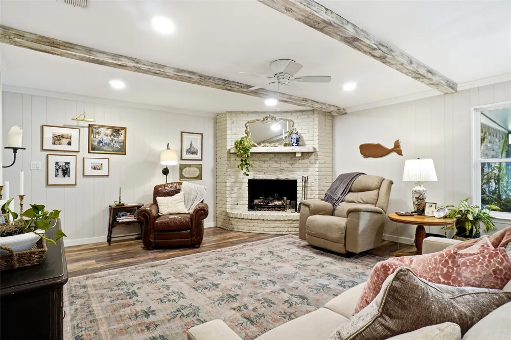 130 Nottingham Circle Bridgeport, TX 76426