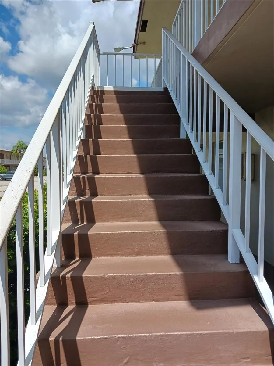 7505 NW 5TH COURT #201 Margate, FL 33063