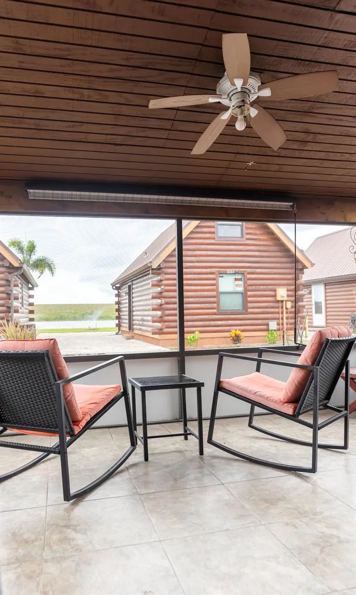 8354 US Highway 441 SE Okeechobee, FL 34974