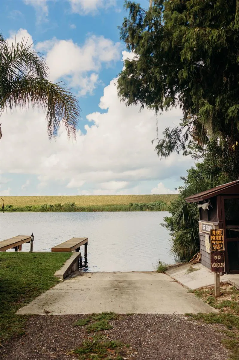8354 US Highway 441 SE Okeechobee, FL 34974