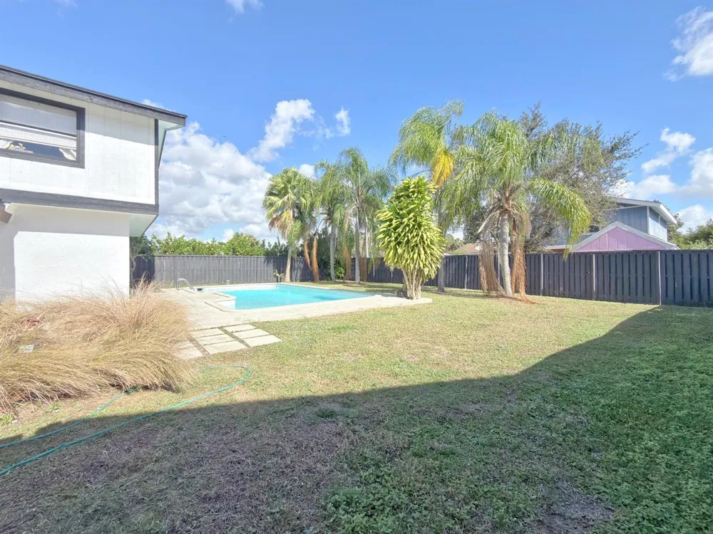 760 Windtree Way Wellington, FL 33414