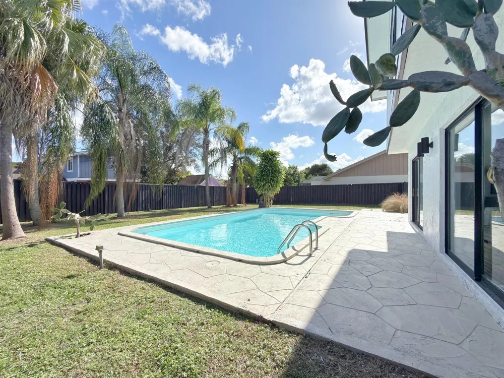 760 Windtree Way Wellington, FL 33414