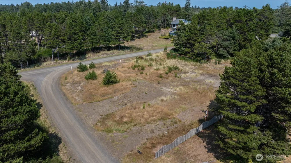 2601 S Bagpiper Lane Westport, WA 98595
