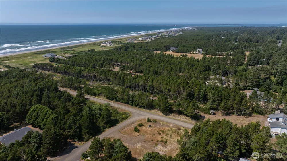 2601 S Bagpiper Lane Westport, WA 98595