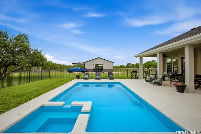 131 WRIGHT CREEK RD Victoria, TX 77905
