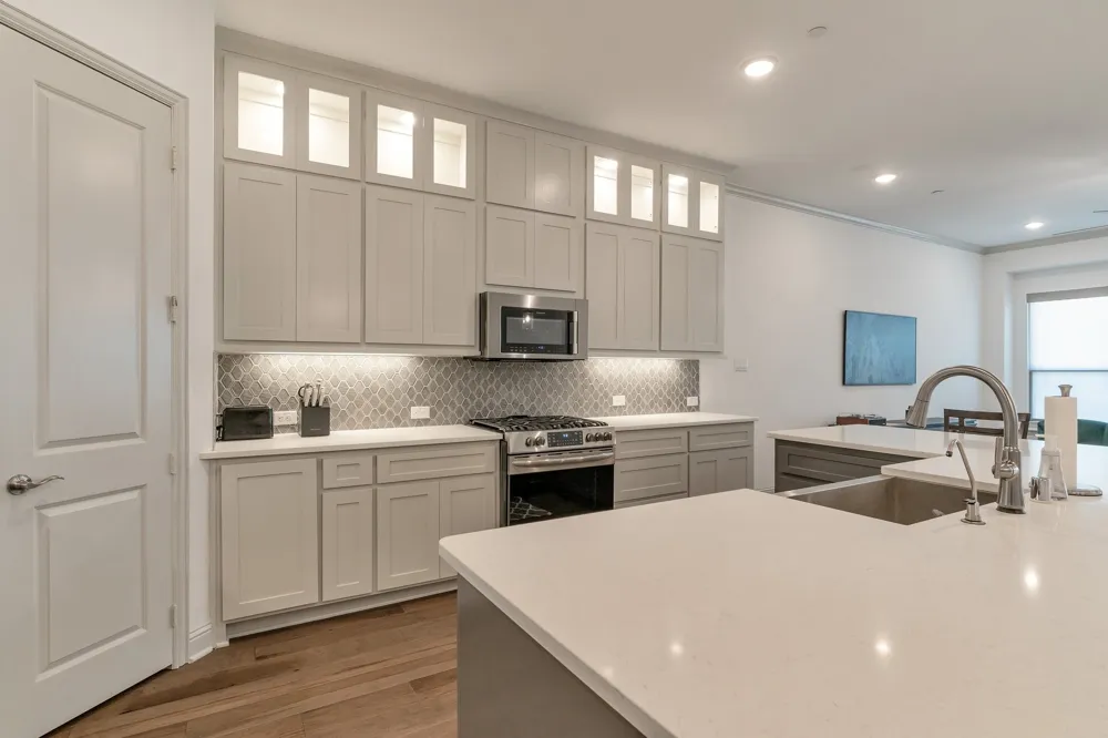 1900 Melinda Lane Farmers Branch, TX 75234