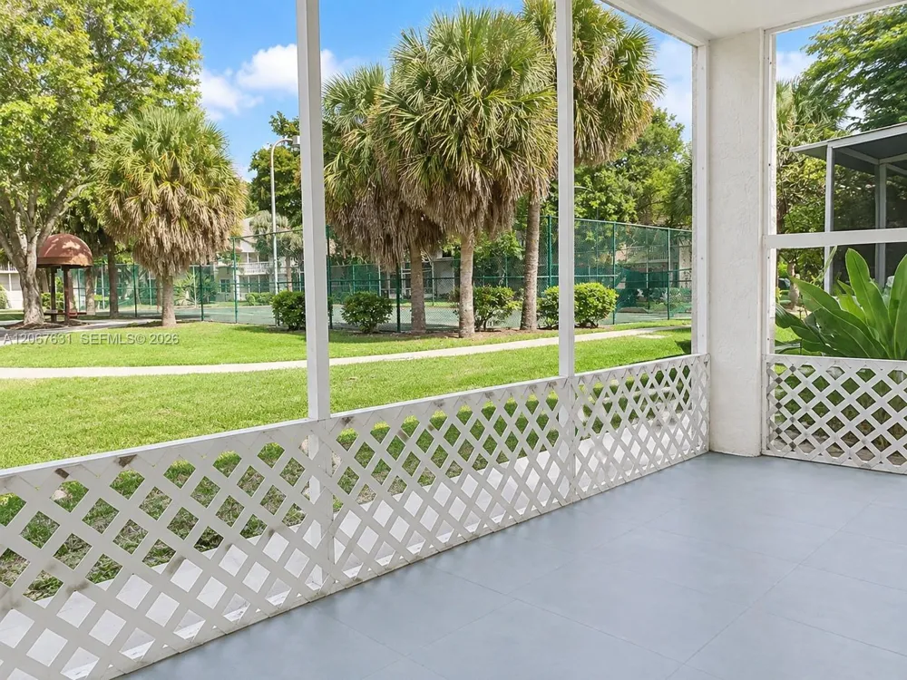 9221 SW 138th Pl #9221 Miami, FL 33186