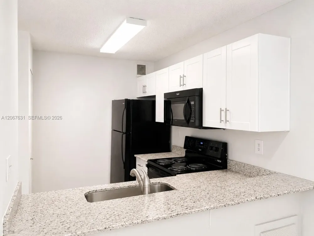 9221 SW 138th Pl #9221 Miami, FL 33186