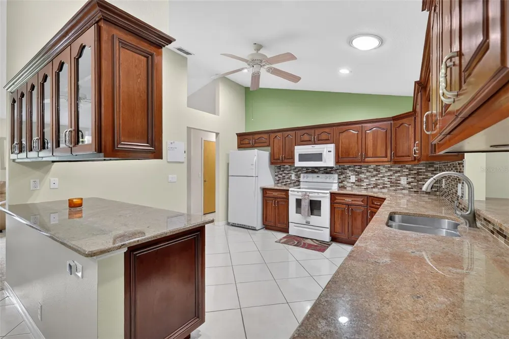 21859 SW 82ND STREET Dunnellon, FL 34431