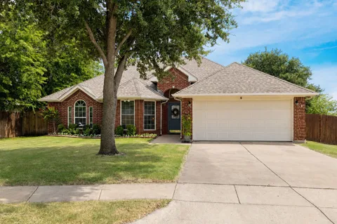 301 Carriage Lane