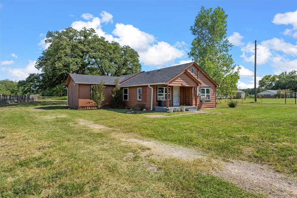 1001 Hamilton Drive Gholson, TX 76705
