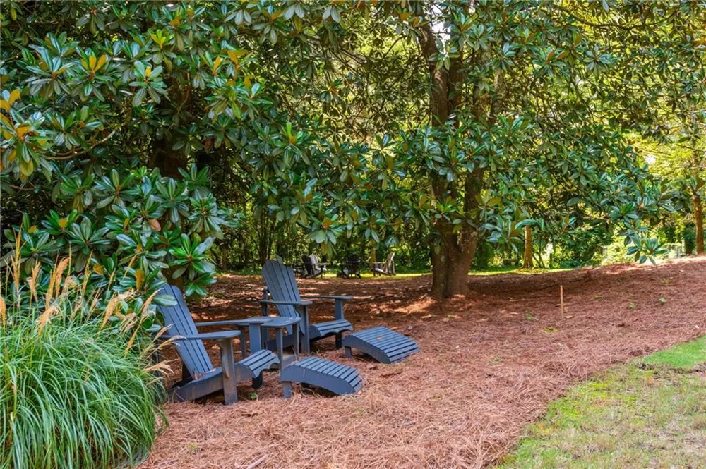 15885 Thompson Road Milton, GA 30004