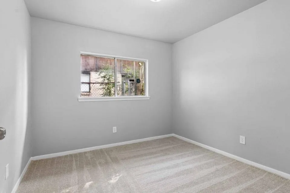 7207 Pinehook Lane Houston, TX 77016