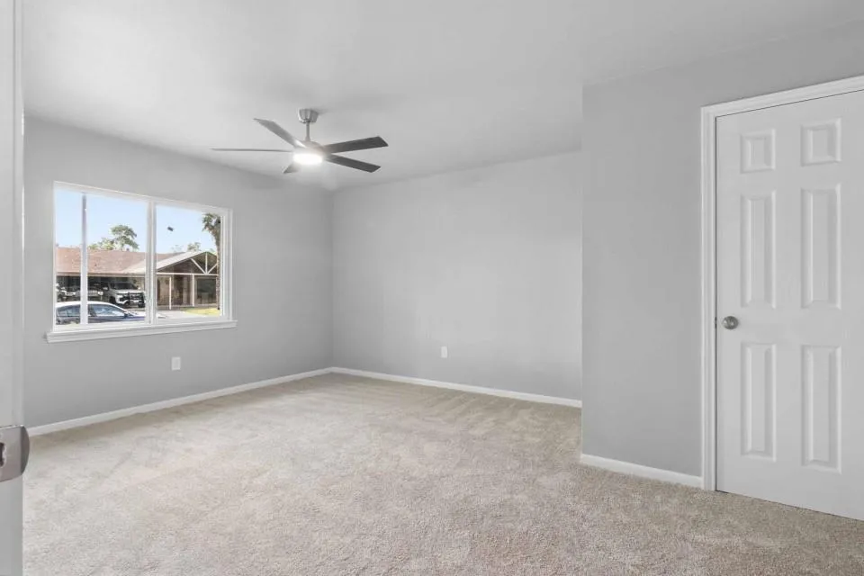 7207 Pinehook Lane Houston, TX 77016