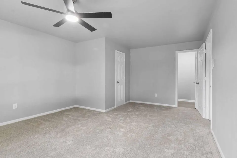 7207 Pinehook Lane Houston, TX 77016