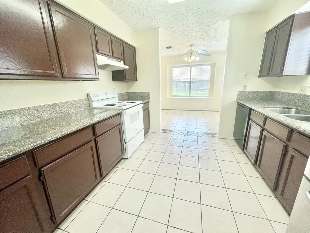 503 Penwood Court Stafford, TX 77477