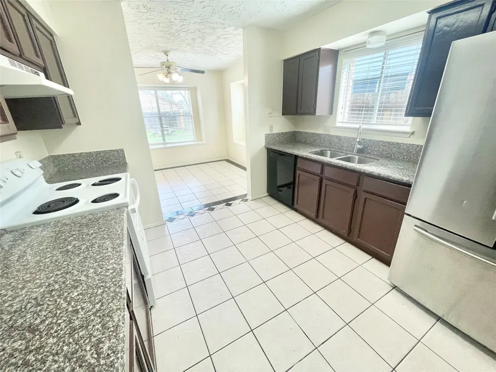 503 Penwood Court Stafford, TX 77477