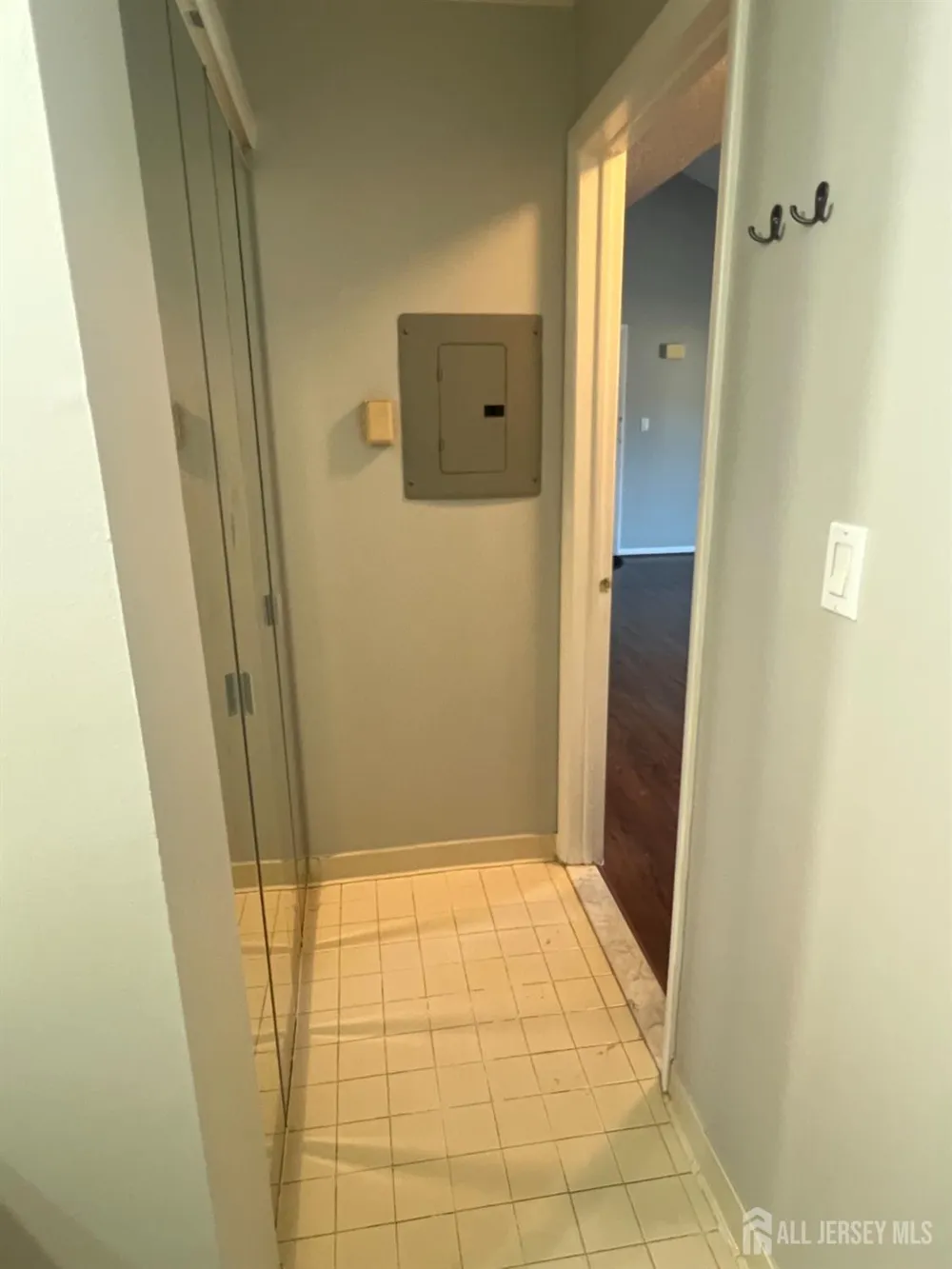 1315 Ravens Crest Drive Plainsboro, NJ 08536