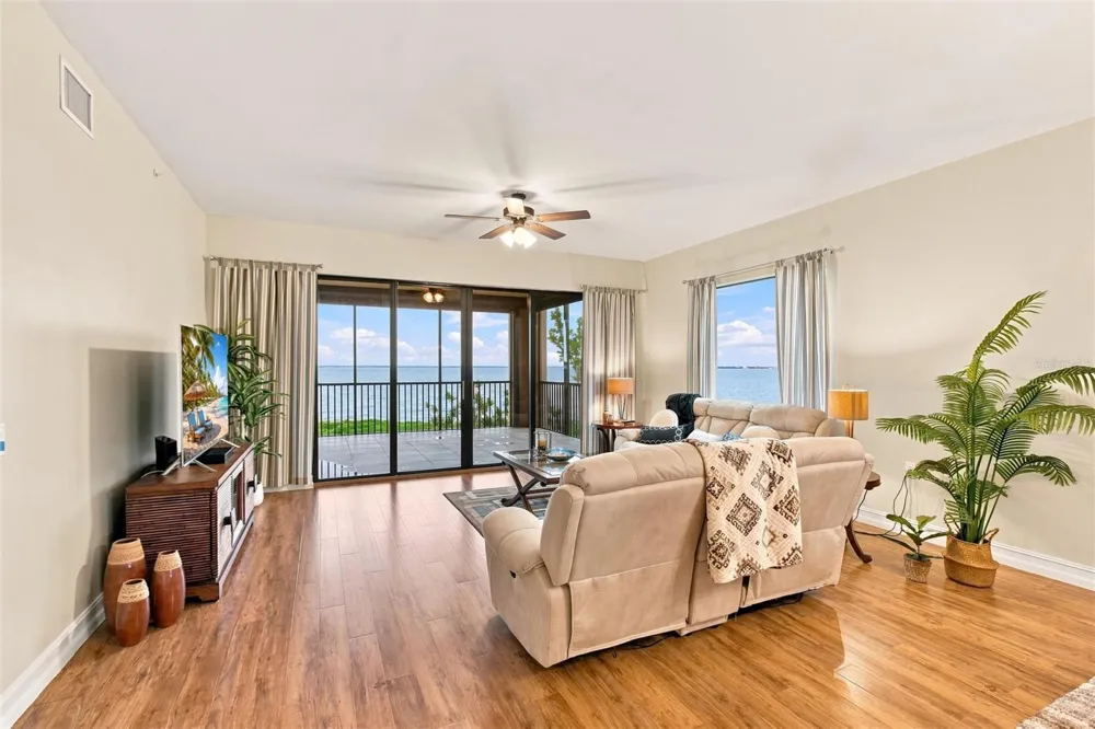 87 VIVANTE BOULEVARD #206 Punta Gorda, FL 33950