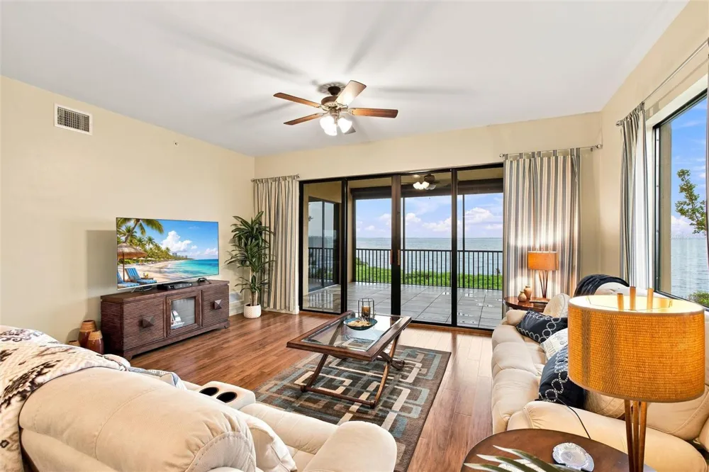 87 VIVANTE BOULEVARD #206 Punta Gorda, FL 33950