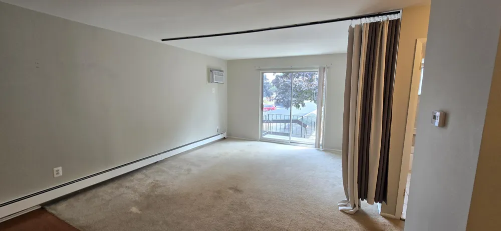 1890 Axtell Drive #5 Troy City, MI 48084