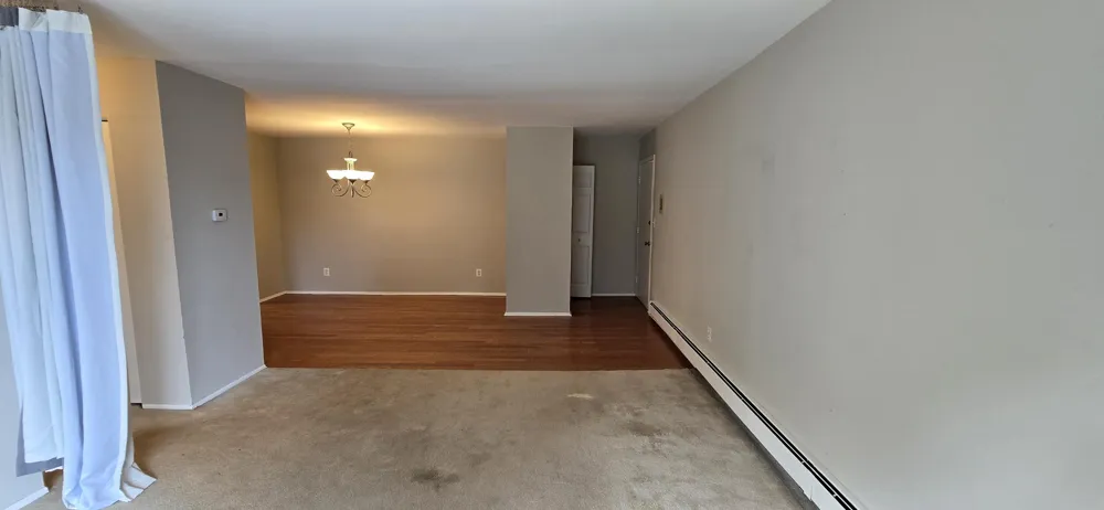 1890 Axtell Drive #5 Troy City, MI 48084