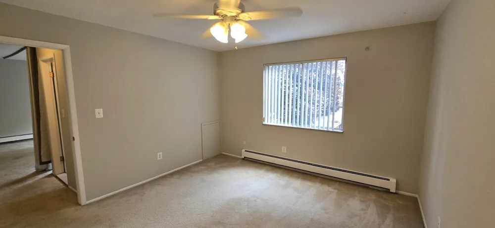 1890 Axtell Drive #5 Troy City, MI 48084