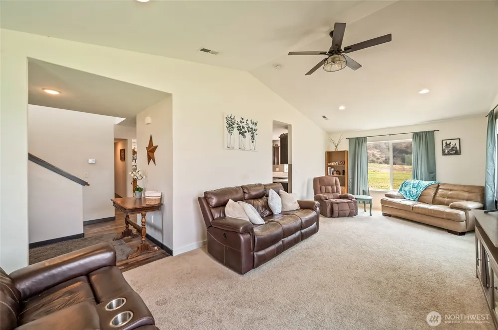 67 Dinkelman Lane Entiat, WA 98822