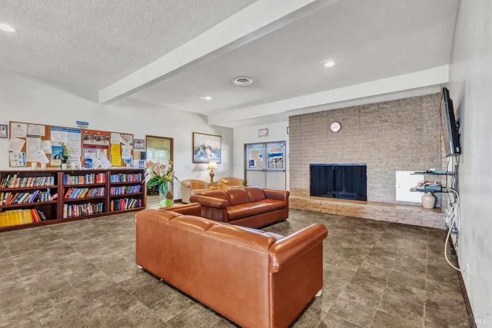 37 Catalpa Drive Vallejo, CA 94589