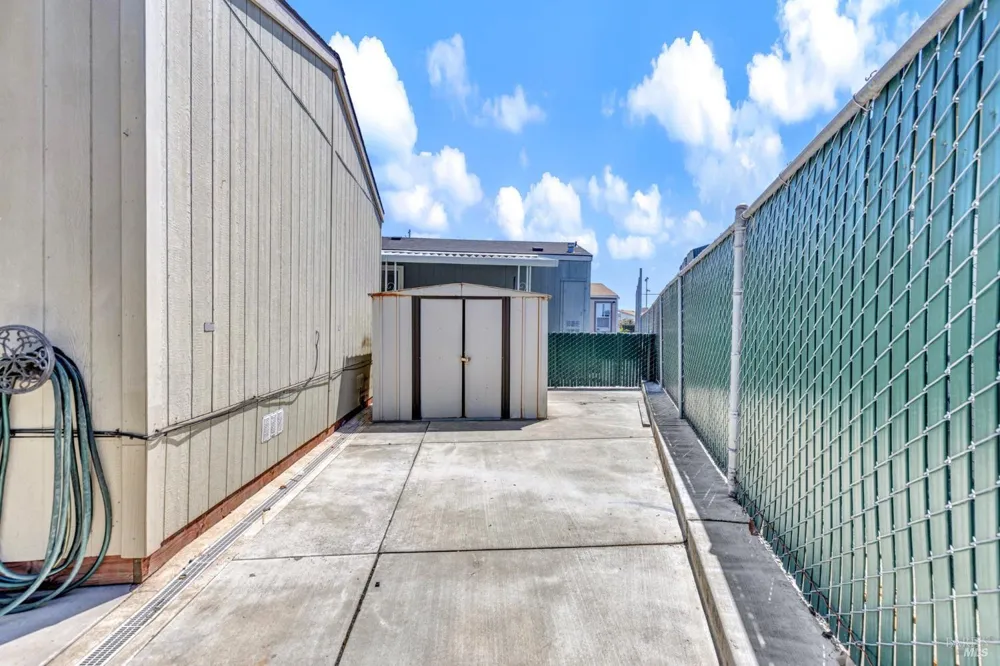 37 Catalpa Drive Vallejo, CA 94589