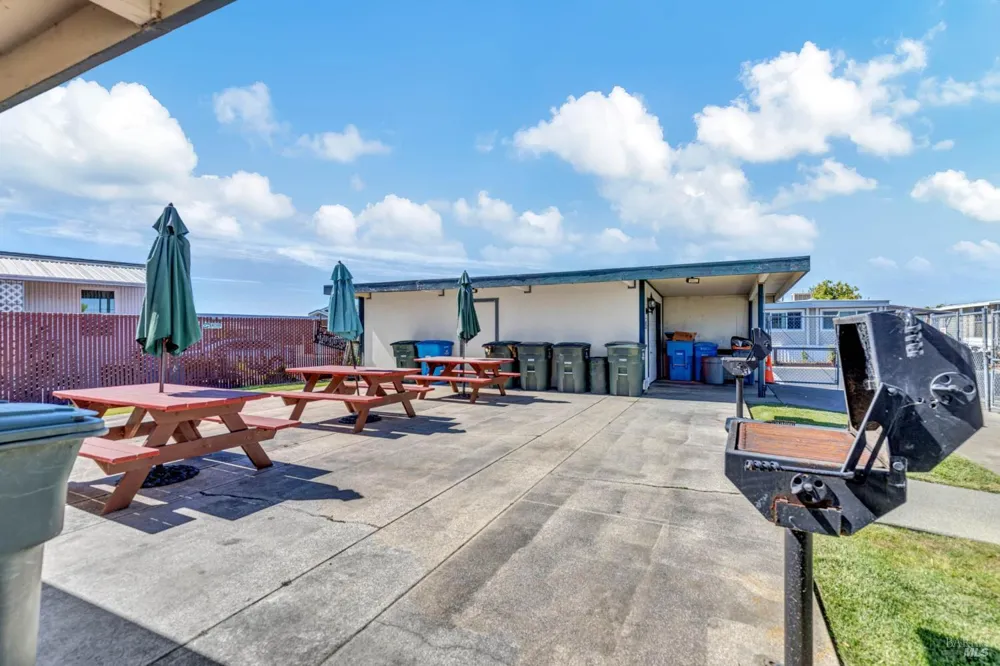 37 Catalpa Drive Vallejo, CA 94589