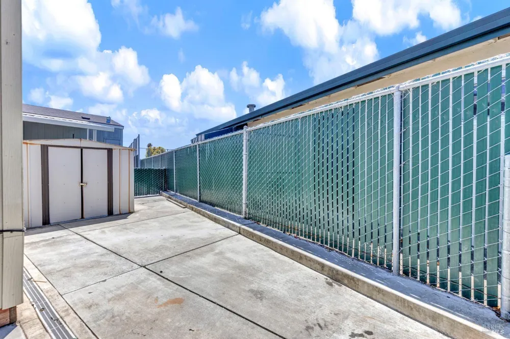 37 Catalpa Drive Vallejo, CA 94589