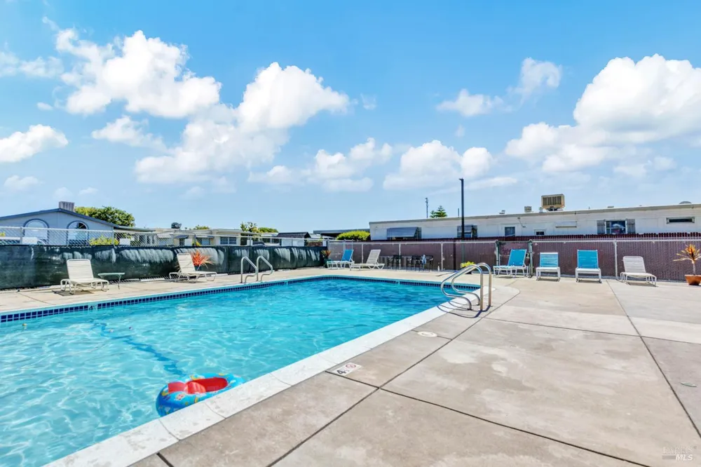 37 Catalpa Drive Vallejo, CA 94589