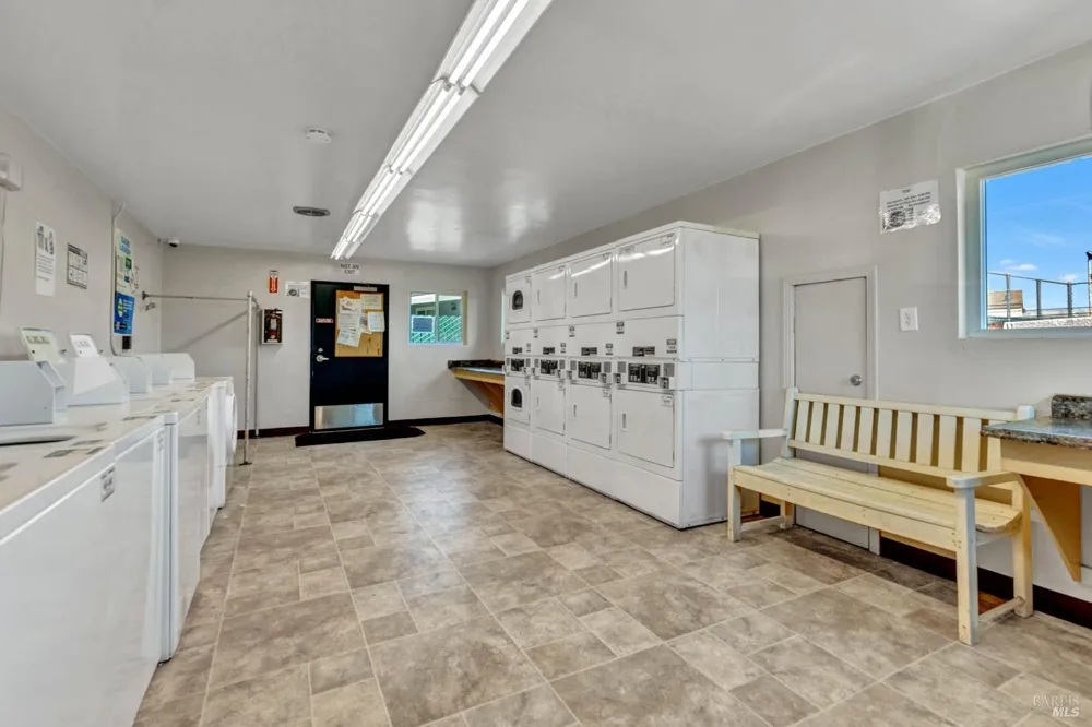 37 Catalpa Drive Vallejo, CA 94589