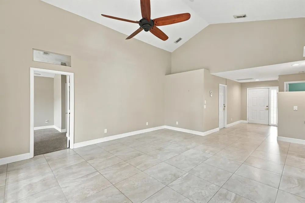 4357 SE SCOTLAND CAY WAY Stuart, FL 34997