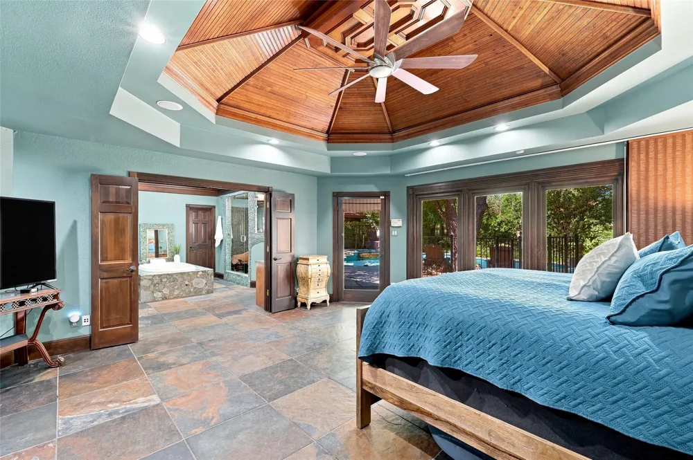 4300 Eaton Circle Colleyville, TX 76034