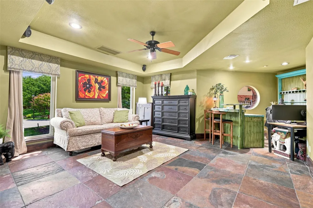 4300 Eaton Circle Colleyville, TX 76034