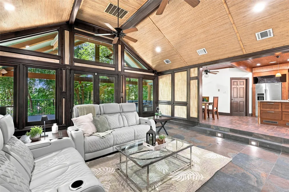 4300 Eaton Circle Colleyville, TX 76034