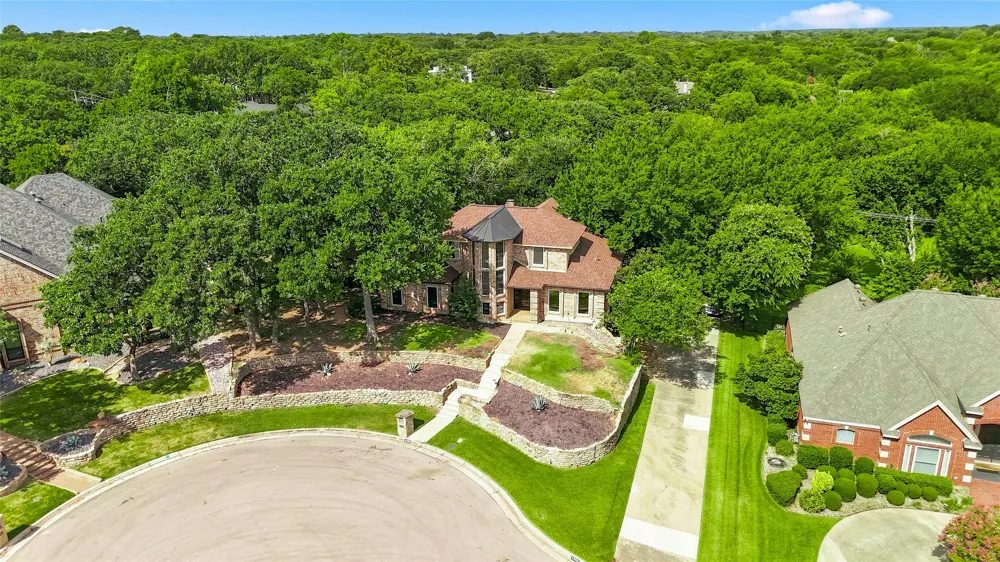 4300 Eaton Circle Colleyville, TX 76034