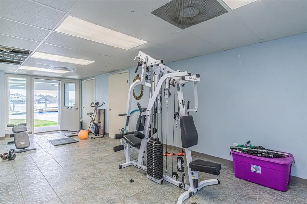 580 Pleasure Island Boulevard #207 Port Arthur, TX 77640