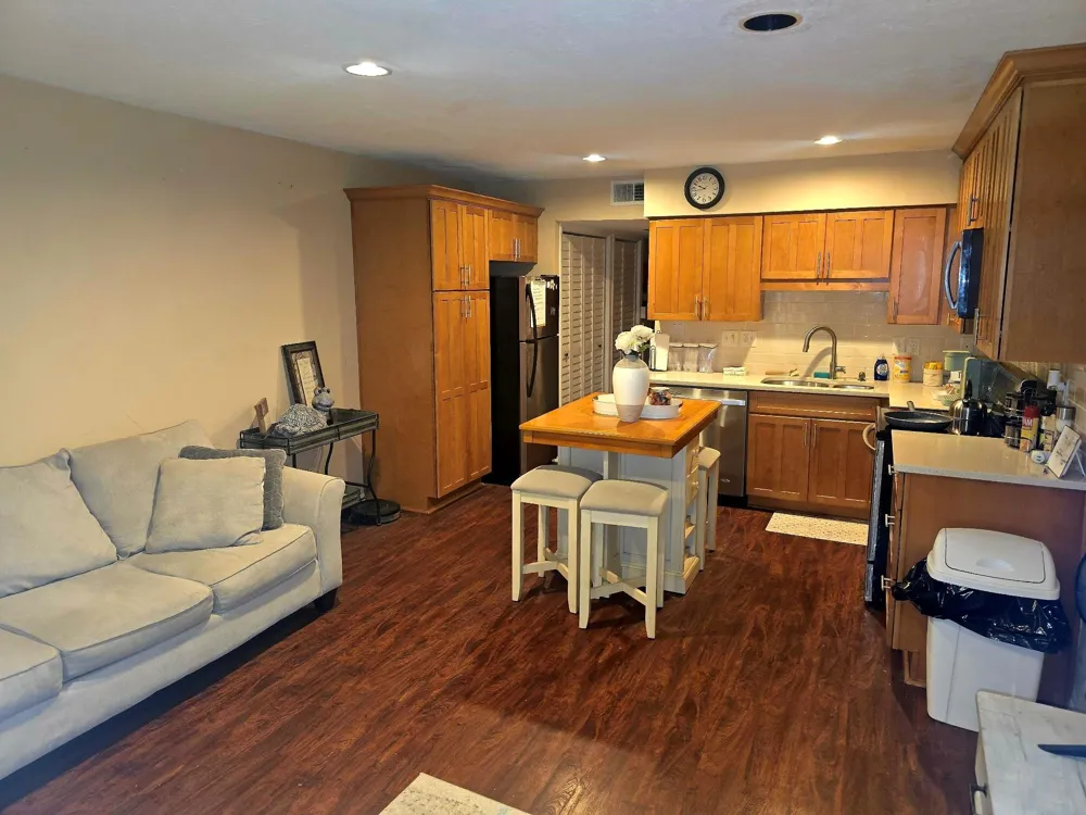 580 Pleasure Island Boulevard #207 Port Arthur, TX 77640