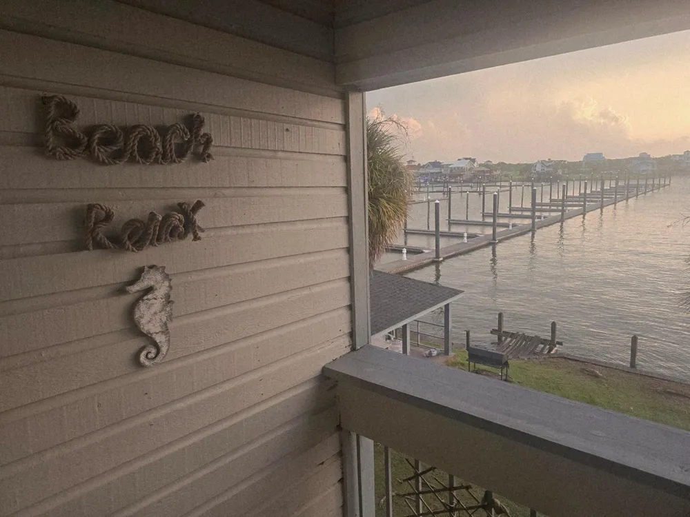 580 Pleasure Island Boulevard #207 Port Arthur, TX 77640