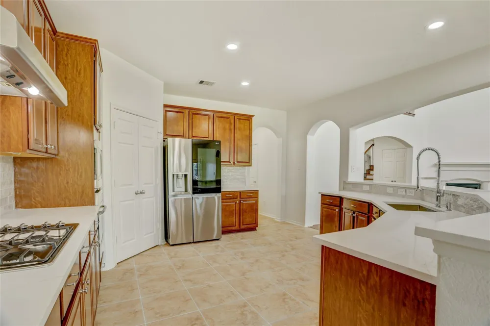 1728 Pampas Trail Drive Friendswood, TX 77546