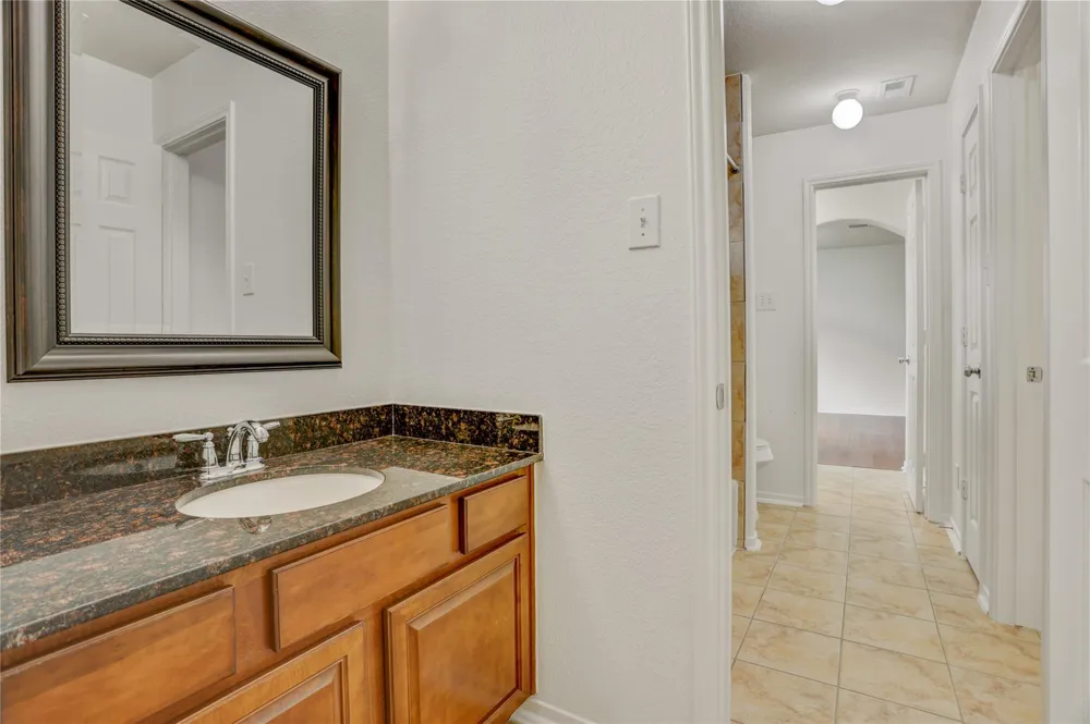 1728 Pampas Trail Drive Friendswood, TX 77546