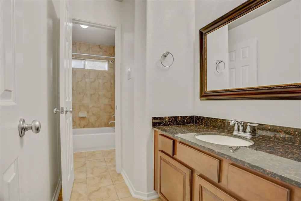 1728 Pampas Trail Drive Friendswood, TX 77546